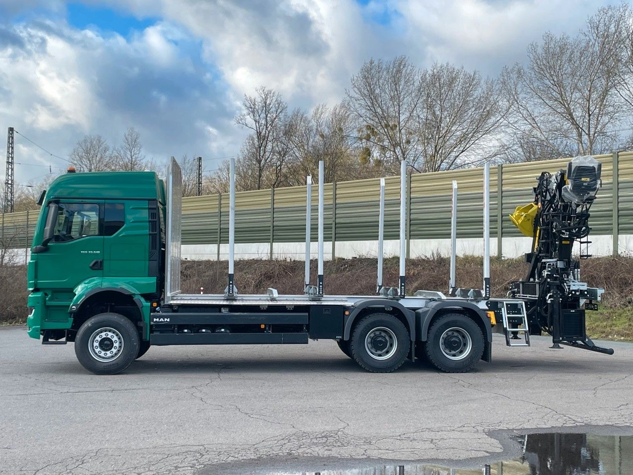 MAN TGS 33.510 6X4 BL Euro6e LogLift 165Z - شاحنة قطع الأشجار, شاحنة كرين: صور 4 MAN TGS 33.510 6X4 BL Euro6e LogLift 165Z - شاحنة قطع الأشجار, شاحنة كرين: صور 4
