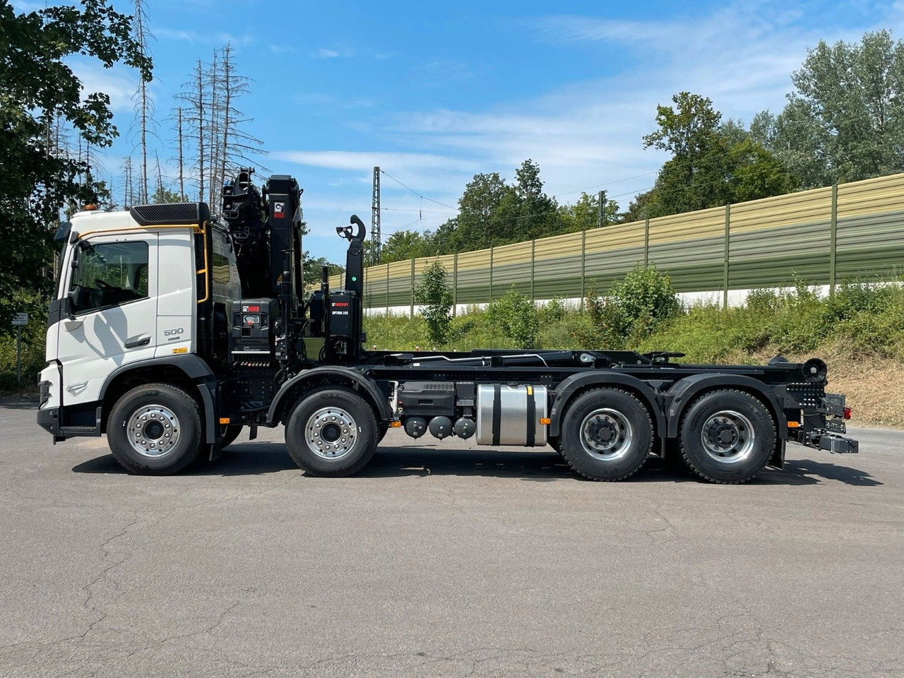 Volvo FMX 500 8x4 Abrollkipper + Kran Hiab 228-6 - شاحنة ذات الخطاف, شاحنة كرين: صور 4 Volvo FMX 500 8x4 Abrollkipper + Kran Hiab 228-6 - شاحنة ذات الخطاف, شاحنة كرين: صور 4