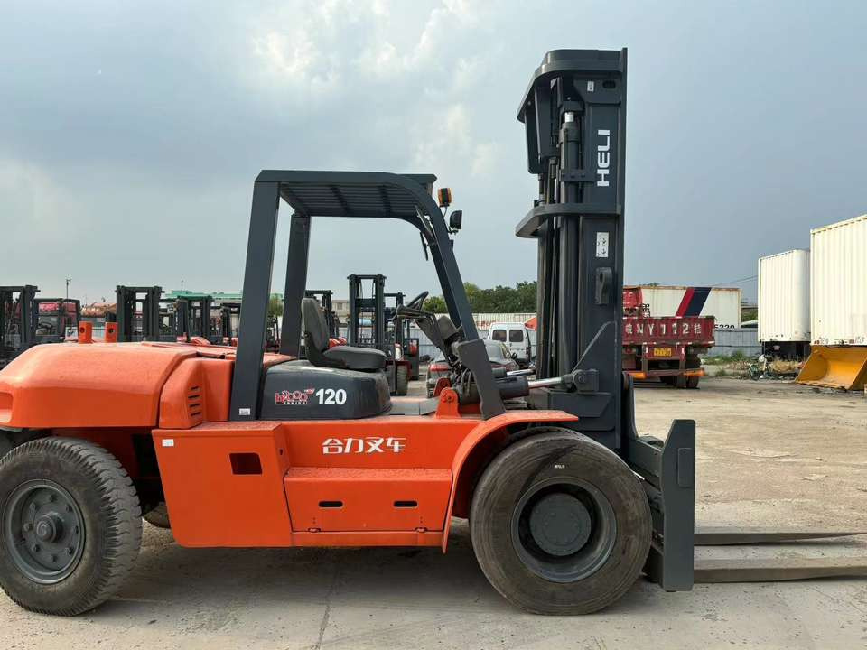 HELI 12Ton Diesel Forklift CPCD120 Fast Delivery with Competitive Price for Farms with Core Components Pump Engine Motor Gearbox - رافعة شوكية ديزل: صور 3 HELI 12Ton Diesel Forklift CPCD120 Fast Delivery with Competitive Price for Farms with Core Components Pump Engine Motor Gearbox - رافعة شوكية ديزل: صور 3