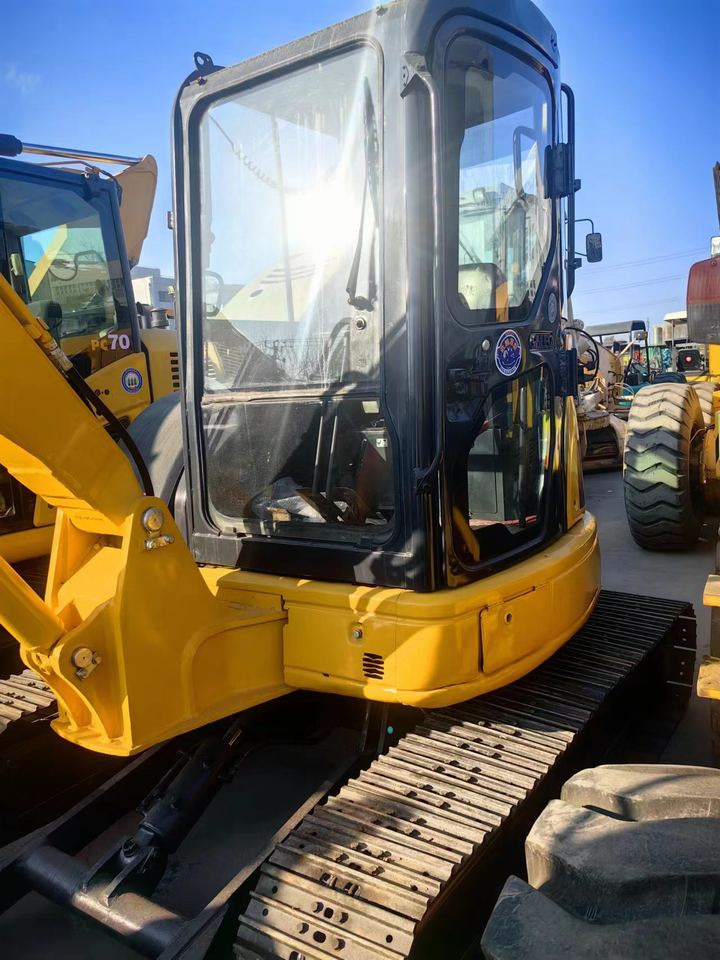 High Quality Mini Komatsu PC 55MR 5.5 Ton Earth-Moving Machine with Motor Engine Gearbox Gear in Stock - حفارة مصغرة: صور 2 High Quality Mini Komatsu PC 55MR 5.5 Ton Earth-Moving Machine with Motor Engine Gearbox Gear in Stock - حفارة مصغرة: صور 2
