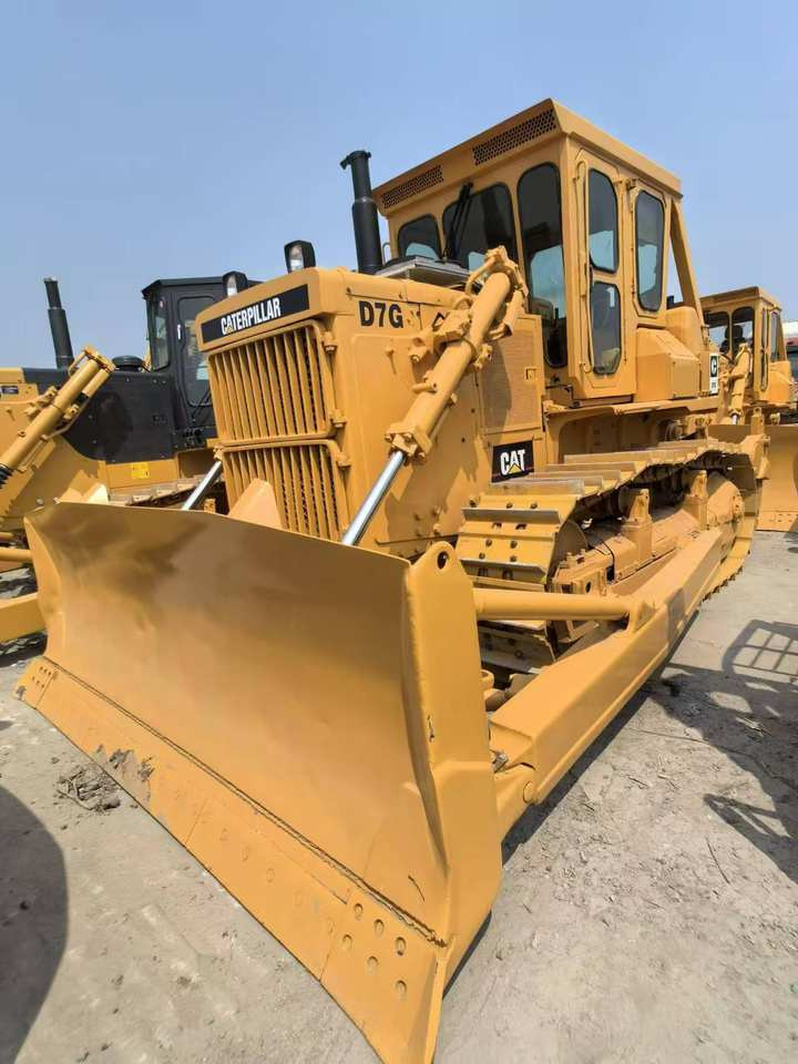 Hot Sale Used CAT Bulldozer D7G in Good Condition Second-hand Caterpillar Bulldozer D7G Construction Machinery - بلدوزر: صور 3 Hot Sale Used CAT Bulldozer D7G in Good Condition Second-hand Caterpillar Bulldozer D7G Construction Machinery - بلدوزر: صور 3
