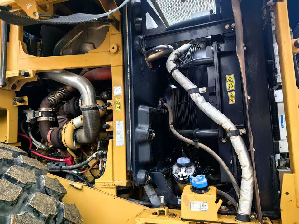 Second Hand Caterpillar CAT 950GC Wheel Loader Used CAT 950GC Wheel Loaders 950GC in Low Price for Hot Sale - اللودر بعجل: صور 3 Second Hand Caterpillar CAT 950GC Wheel Loader Used CAT 950GC Wheel Loaders 950GC in Low Price for Hot Sale - اللودر بعجل: صور 3