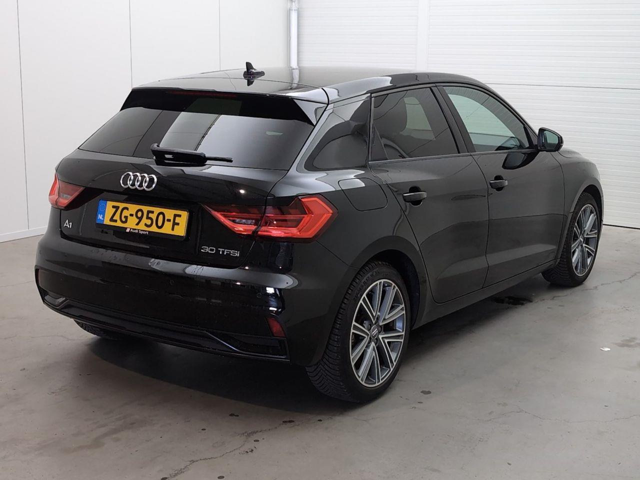 Audi A1 Sportback 30 TFSI Advanced epic | 2019 | 94.314 km | ZG950F | NAP: Logisch - هاتشباك: صور 4 Audi A1 Sportback 30 TFSI Advanced epic | 2019 | 94.314 km | ZG950F | NAP: Logisch - هاتشباك: صور 4