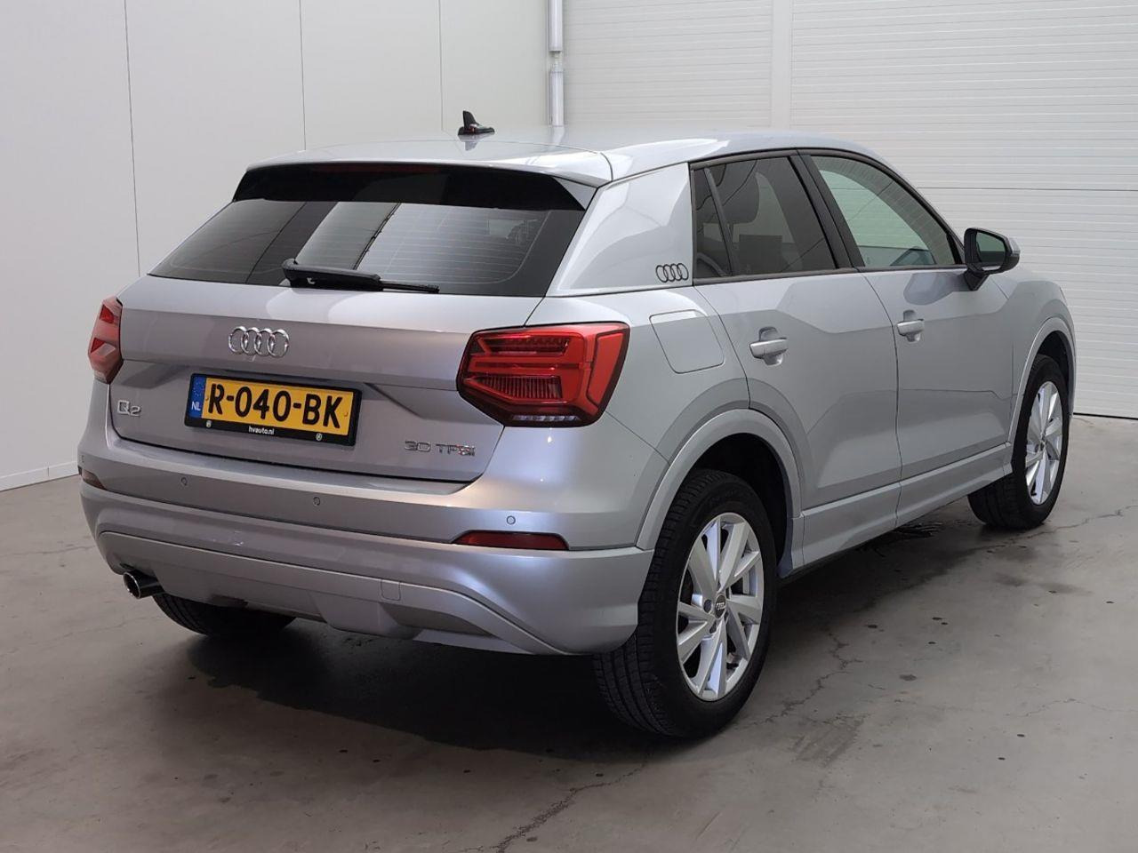 Audi Q2 30 TFSI S Edition | 2020 | 70.177 km | R040BK | NAP: Geen oordeel - سيارة دفع رباعي: صور 4 Audi Q2 30 TFSI S Edition | 2020 | 70.177 km | R040BK | NAP: Geen oordeel - سيارة دفع رباعي: صور 4