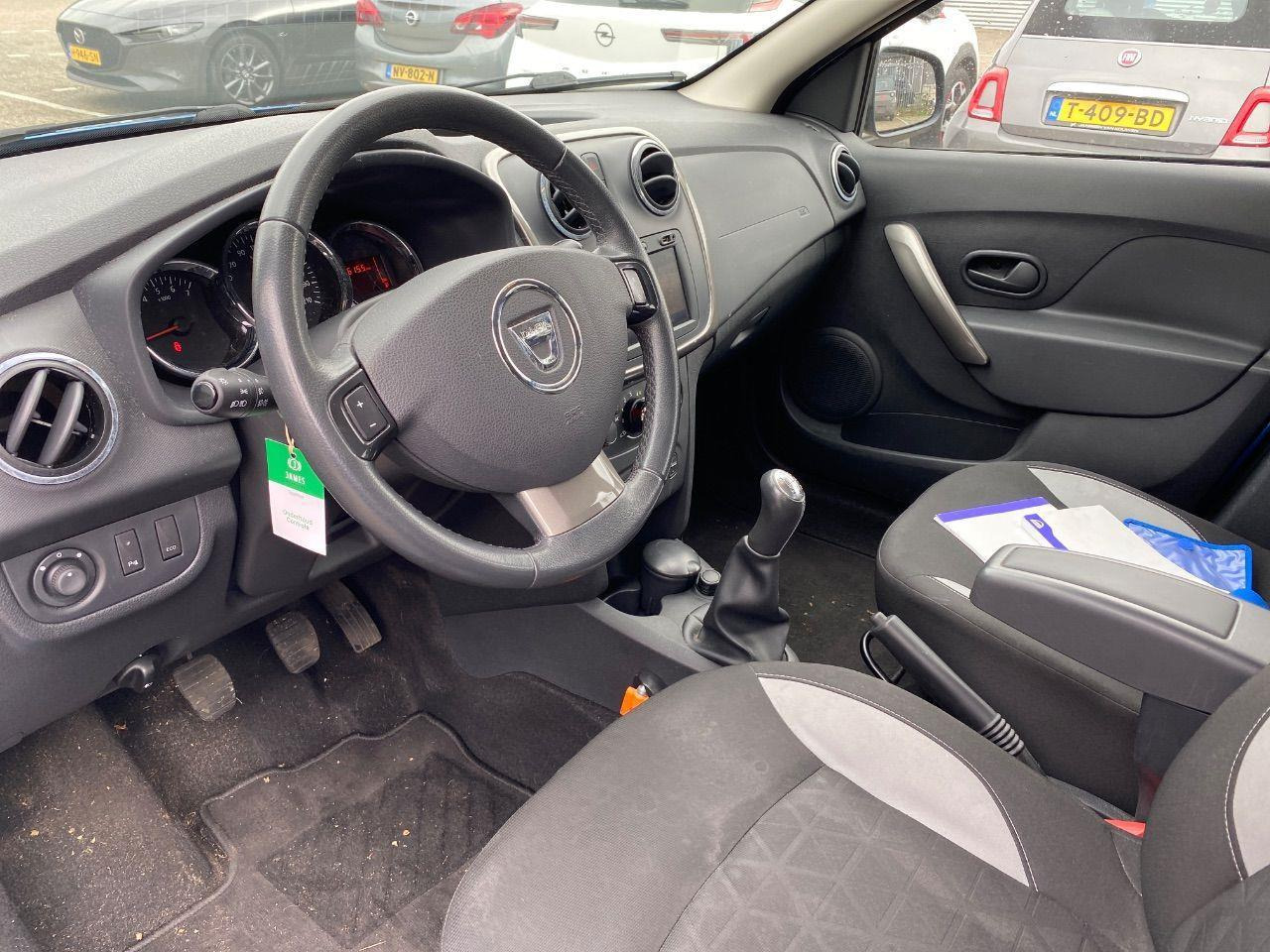 Dacia Sandero 0.9 TCe Stepway Lauréate | 2013 | 116.155 km | 1KLD18 | NAP: Logisch - هاتشباك: صور 5 Dacia Sandero 0.9 TCe Stepway Lauréate | 2013 | 116.155 km | 1KLD18 | NAP: Logisch - هاتشباك: صور 5