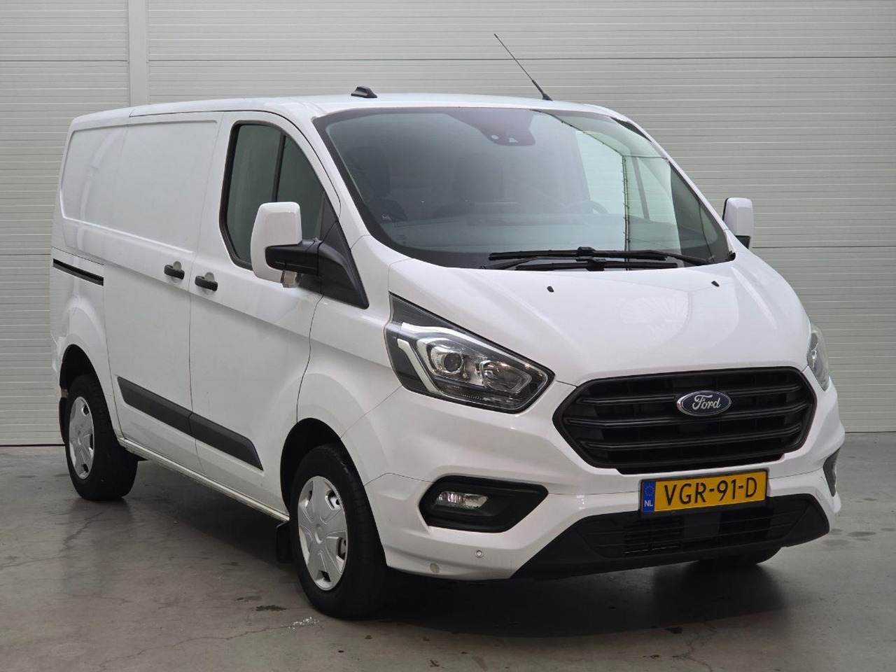 Ford Transit Custom 280 2.0 TDCI L1H1 Trend | 2020 | 237.771 km | VGR91D | NAP: Logisch - أخرى: صور 2 Ford Transit Custom 280 2.0 TDCI L1H1 Trend | 2020 | 237.771 km | VGR91D | NAP: Logisch - أخرى: صور 2