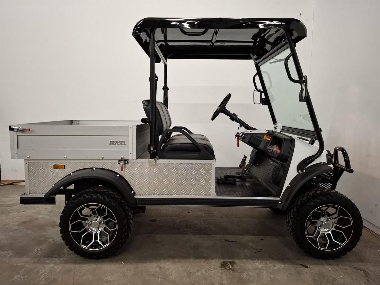 HDK Bensel BSN700R met Kiep Laadbak 2025 FTP-69-K - عربة جولف: صور 3 HDK Bensel BSN700R met Kiep Laadbak 2025 FTP-69-K - عربة جولف: صور 3