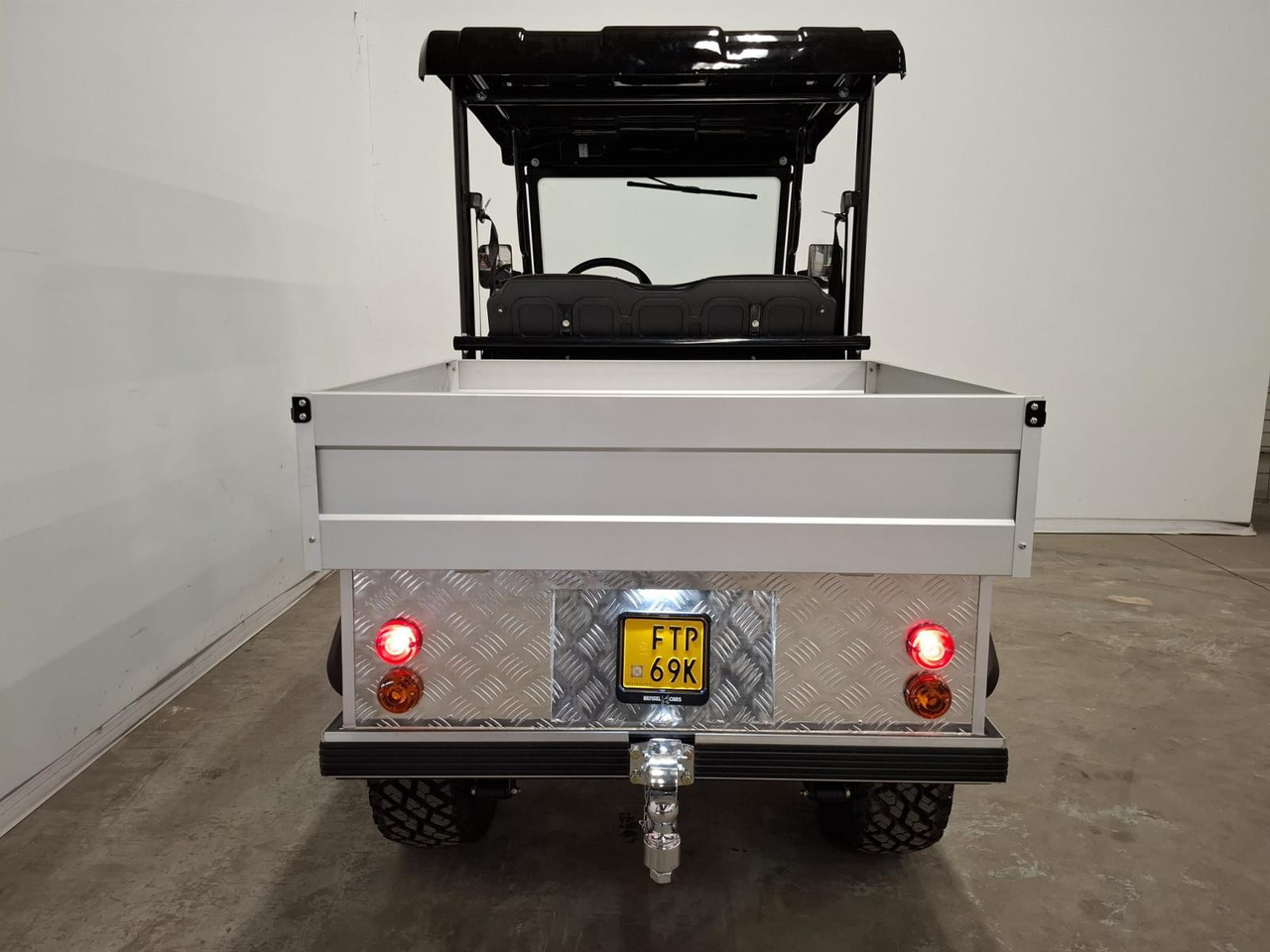 HDK Bensel BSN700R met Kiep Laadbak 2025 FTP-69-K - عربة جولف: صور 2 HDK Bensel BSN700R met Kiep Laadbak 2025 FTP-69-K - عربة جولف: صور 2