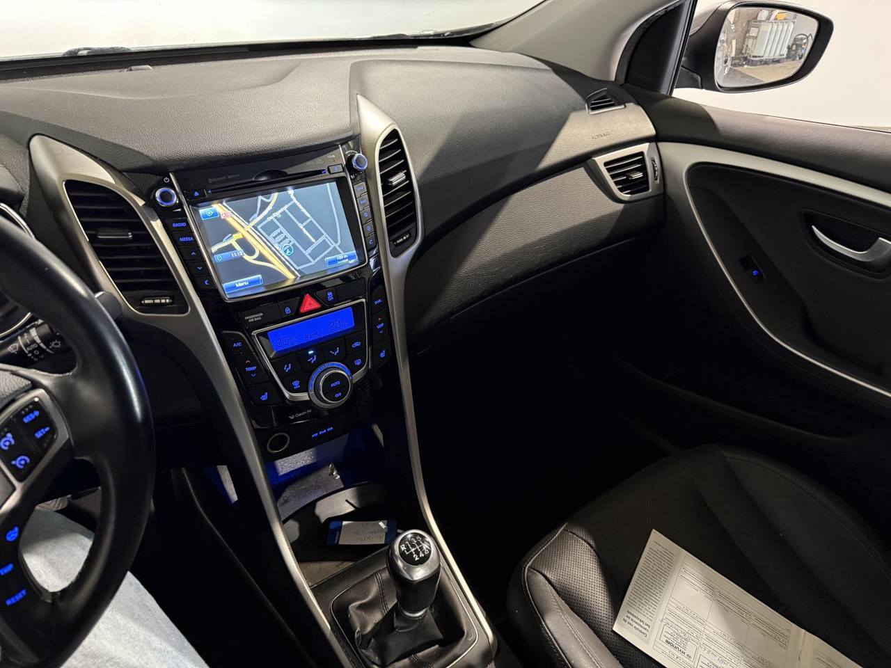 Hyundai | i30 | 1.6 GDI i-Catcher | 2012 | 287.418 km | 40XFT1 | Logisch - هاتشباك: صور 2 Hyundai | i30 | 1.6 GDI i-Catcher | 2012 | 287.418 km | 40XFT1 | Logisch - هاتشباك: صور 2