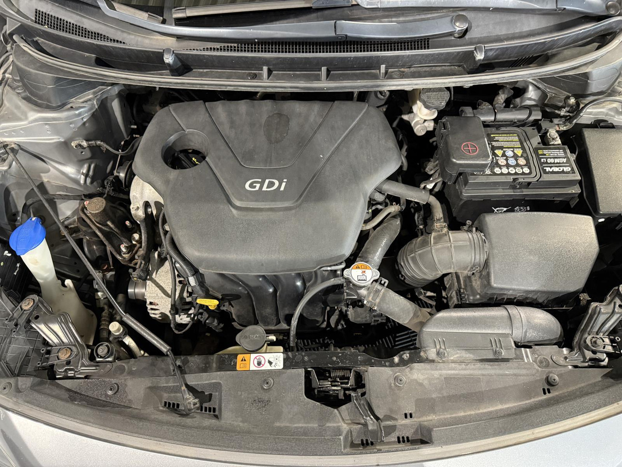 Hyundai | i30 | 1.6 GDI i-Catcher | 2012 | 287.418 km | 40XFT1 | Logisch - هاتشباك: صور 4 Hyundai | i30 | 1.6 GDI i-Catcher | 2012 | 287.418 km | 40XFT1 | Logisch - هاتشباك: صور 4