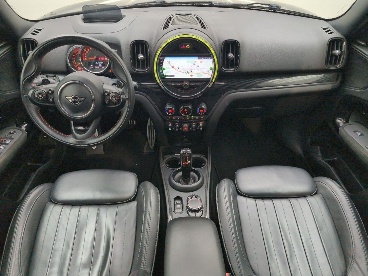 Mini Mini Countryman 2.0 Cooper S ALL4 Chili | 2019 | 109.779 km | Automaat | R725LV | NAP: Geen oordeel - سيارة دفع رباعي: صور 5 Mini Mini Countryman 2.0 Cooper S ALL4 Chili | 2019 | 109.779 km | Automaat | R725LV | NAP: Geen oordeel - سيارة دفع رباعي: صور 5