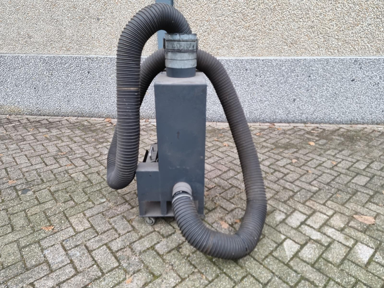 NBT SC-Truck Roetmeter met Slangen - معدات الورش: صور 1 NBT SC-Truck Roetmeter met Slangen - معدات الورش: صور 1