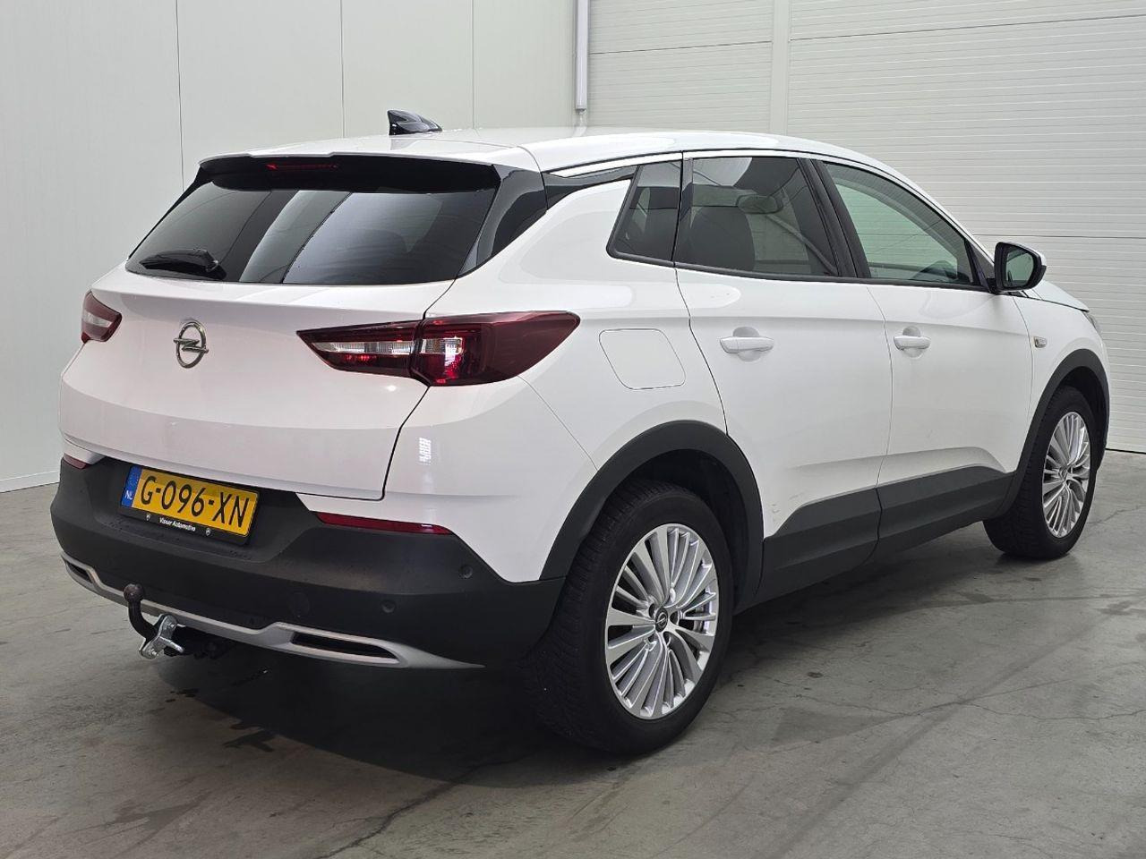 Opel Grandland X 1.2 Turbo Innovation | 2020 | 185.246 km | G096XN | NAP: Logisch - سيارة دفع رباعي: صور 4 Opel Grandland X 1.2 Turbo Innovation | 2020 | 185.246 km | G096XN | NAP: Logisch - سيارة دفع رباعي: صور 4