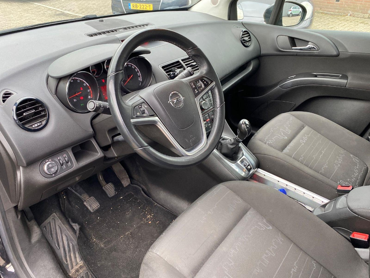 Opel Meriva 1.4 Edition | 2012 | 150.381 km | 09TNT2 | NAP: Logisch - سيارة: صور 5 Opel Meriva 1.4 Edition | 2012 | 150.381 km | 09TNT2 | NAP: Logisch - سيارة: صور 5