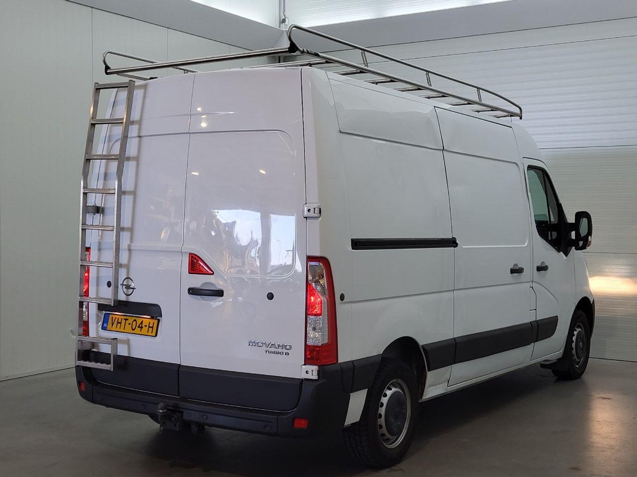Opel Movano 2.3 Turbo L2H3 | 2021 | 96.326 km | VHT04H | NAP: Logisch - فان: صور 4 Opel Movano 2.3 Turbo L2H3 | 2021 | 96.326 km | VHT04H | NAP: Logisch - فان: صور 4
