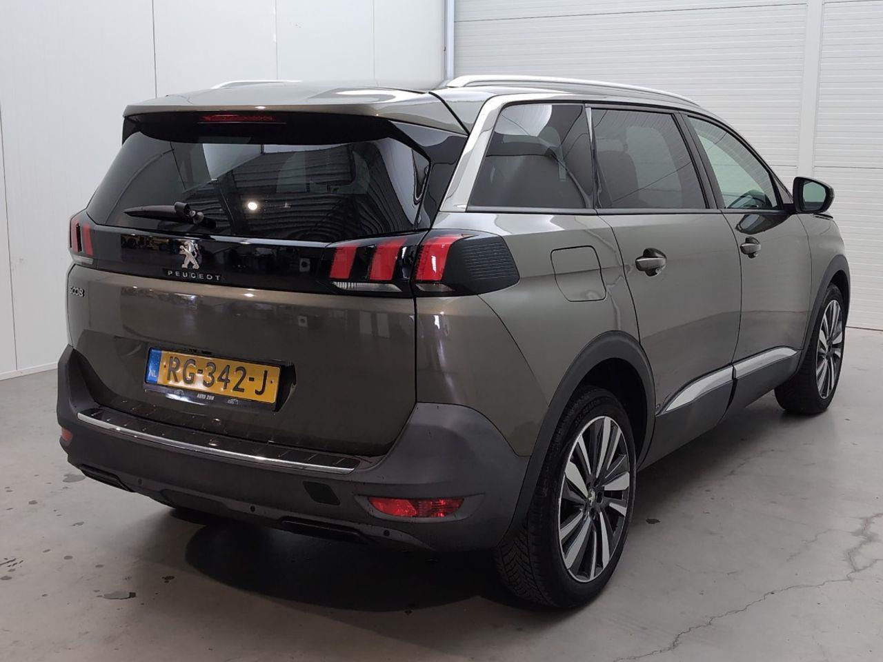 Peugeot 5008 1.2 PureTech Blue Lease Premium | 2017 | 209.831 km | RG342J | NAP: Logisch - سيارة دفع رباعي: صور 4 Peugeot 5008 1.2 PureTech Blue Lease Premium | 2017 | 209.831 km | RG342J | NAP: Logisch - سيارة دفع رباعي: صور 4