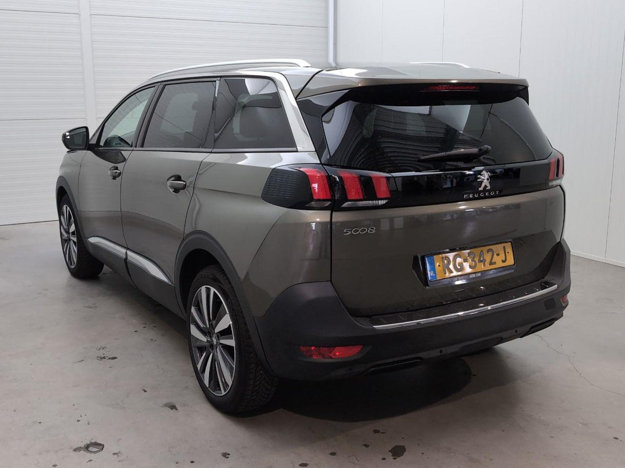 Peugeot 5008 1.2 PureTech Blue Lease Premium | 2017 | 209.831 km | RG342J | NAP: Logisch - سيارة دفع رباعي: صور 3 Peugeot 5008 1.2 PureTech Blue Lease Premium | 2017 | 209.831 km | RG342J | NAP: Logisch - سيارة دفع رباعي: صور 3