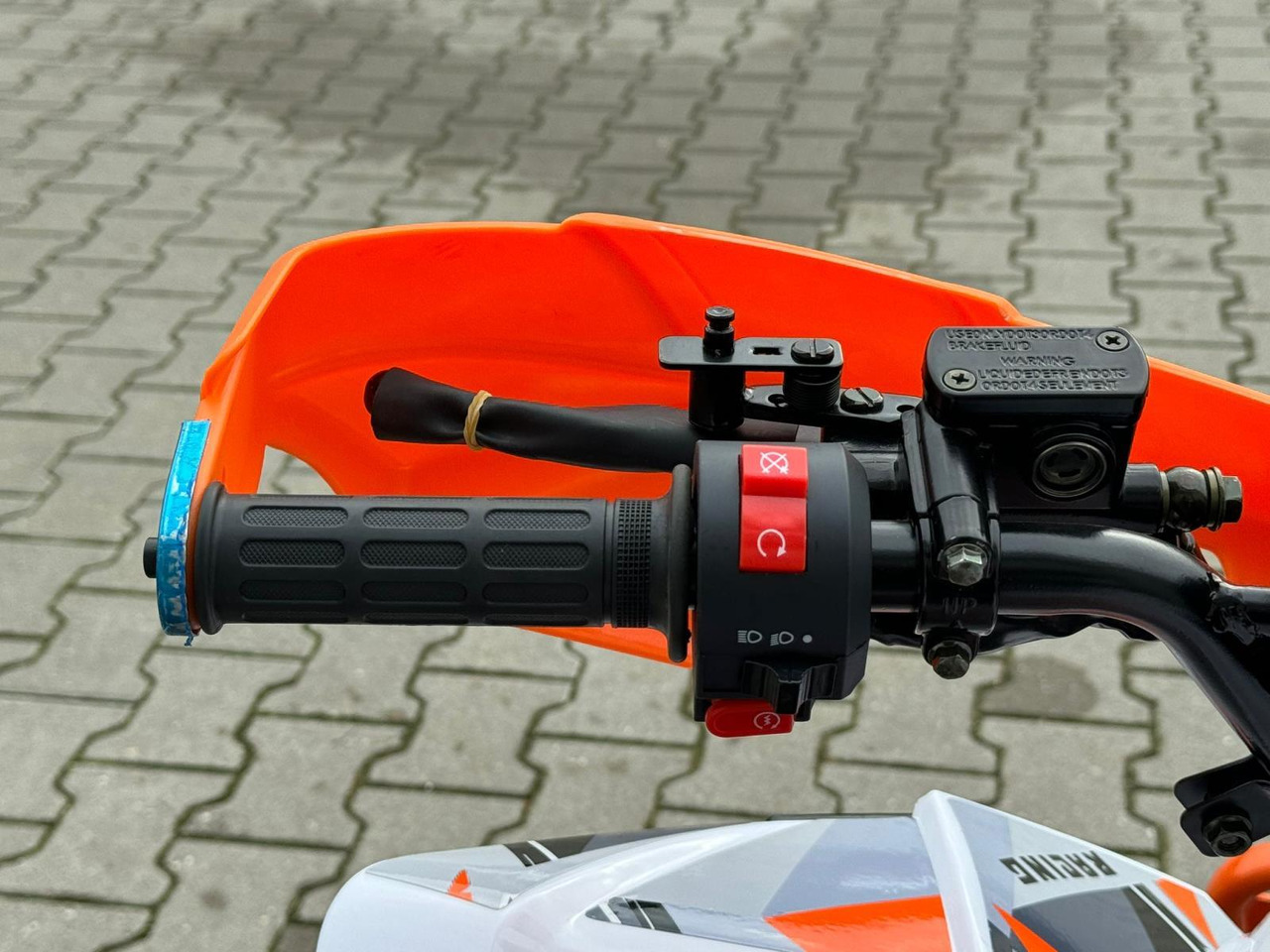 Quad UltraMotocross 125cc (oranje) - اتفس: صور 3 Quad UltraMotocross 125cc (oranje) - اتفس: صور 3