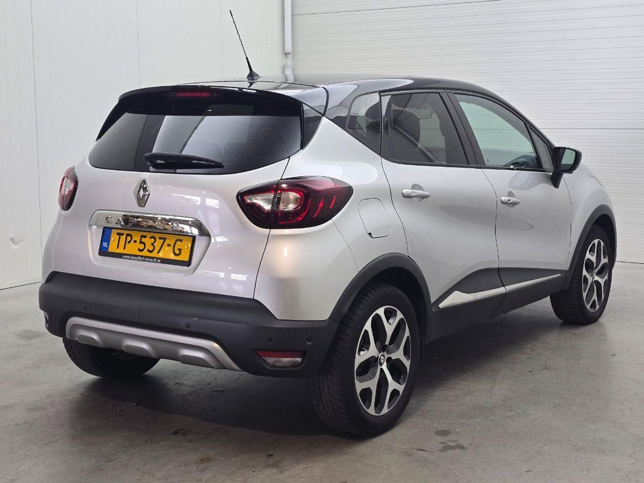 Renault Captur 0.9 TCe Intens | 2018 | 100.255 km | TP537G | NAP: Geen oordeel - سيارة دفع رباعي: صور 4 Renault Captur 0.9 TCe Intens | 2018 | 100.255 km | TP537G | NAP: Geen oordeel - سيارة دفع رباعي: صور 4