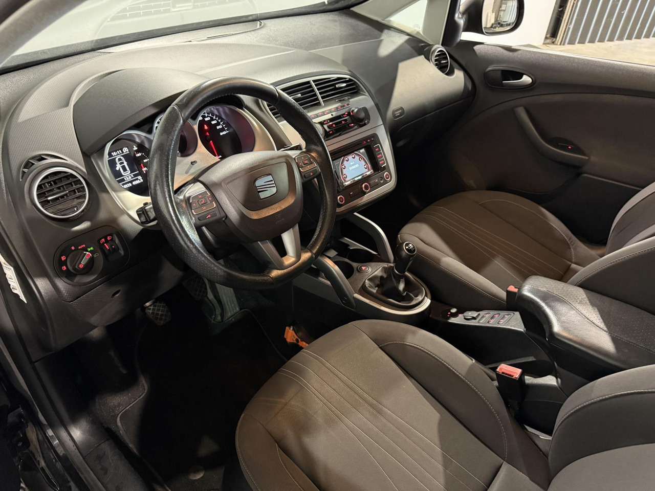 SEAT | Altea XL | 1.2 TSI Ecomotive Businessline COPA | 2012 | 274.939 km | 28TJZ5 | Logisch - سيارة: صور 3 SEAT | Altea XL | 1.2 TSI Ecomotive Businessline COPA | 2012 | 274.939 km | 28TJZ5 | Logisch - سيارة: صور 3