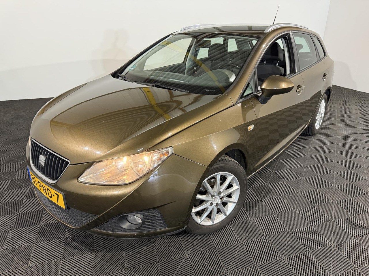 SEAT | Ibiza ST | 1.4 Style | 2011 | 276.390 km | 81PND7 | Logisch - سيارة: صور 1 SEAT | Ibiza ST | 1.4 Style | 2011 | 276.390 km | 81PND7 | Logisch - سيارة: صور 1