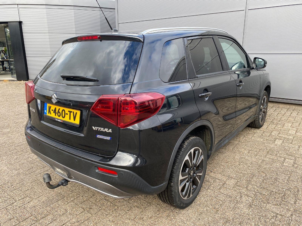 Suzuki Vitara 1.4 Boosterjet Style Smart Hybrid | 2021 | 63.245 km | Automaat | K460TV | NAP: Logisch - سيارة دفع رباعي: صور 4 Suzuki Vitara 1.4 Boosterjet Style Smart Hybrid | 2021 | 63.245 km | Automaat | K460TV | NAP: Logisch - سيارة دفع رباعي: صور 4