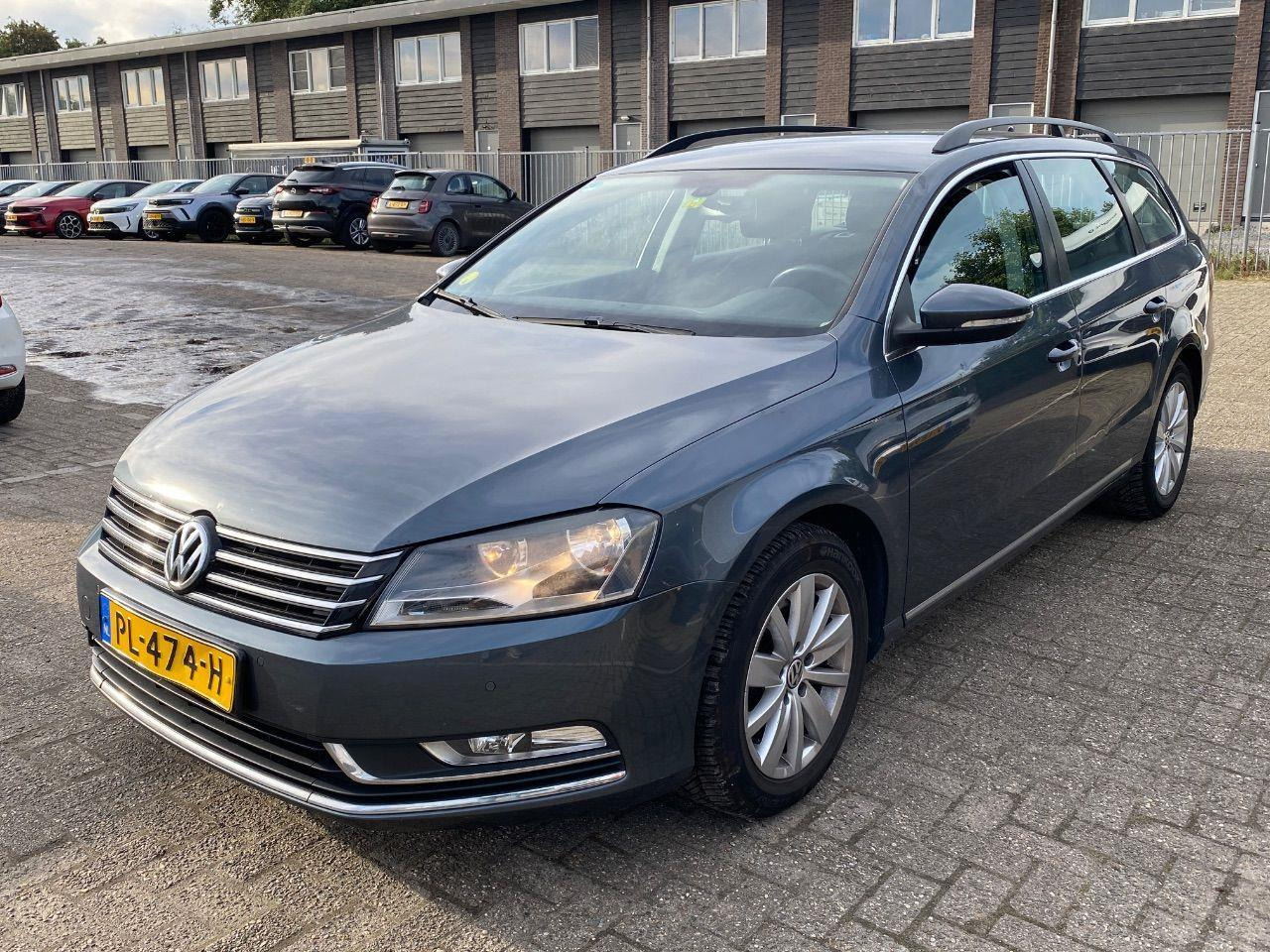 Volkswagen Passat Variant 2.0 TDI Highline BlueMotion | 2012 | 265.279 km | PL474H | NAP: Geen oordeel - سيارة: صور 1 Volkswagen Passat Variant 2.0 TDI Highline BlueMotion | 2012 | 265.279 km | PL474H | NAP: Geen oordeel - سيارة: صور 1