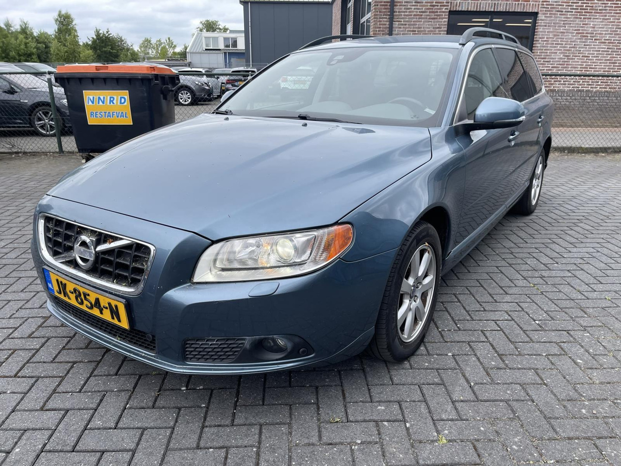 Volvo V70 2.0 D4 Momentum 2012 348.089 km JK-854-N - سيارة: صور 1 Volvo V70 2.0 D4 Momentum 2012 348.089 km JK-854-N - سيارة: صور 1