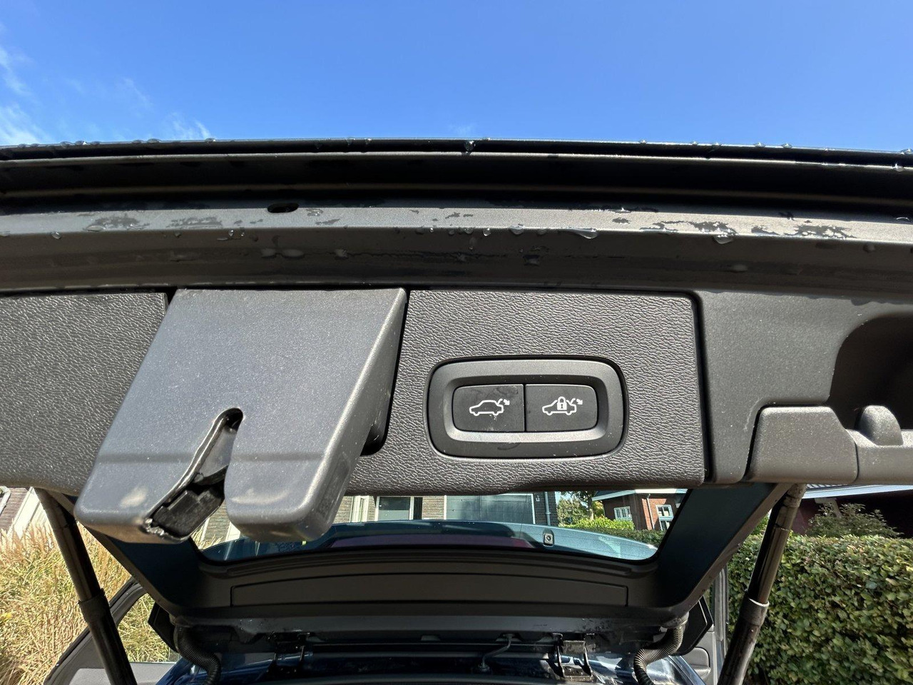 Volvo | XC60 | 2.0 B5 Inscription | 2022 | 78.918 km | P456HV | Logisch - سيارة دفع رباعي: صور 2 Volvo | XC60 | 2.0 B5 Inscription | 2022 | 78.918 km | P456HV | Logisch - سيارة دفع رباعي: صور 2
