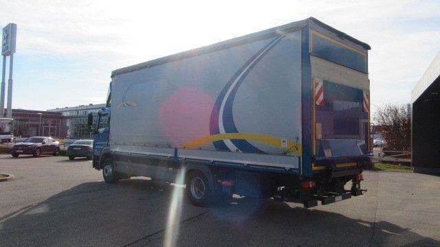 Mercedes-Benz 1527L Pr. Pl. LBW, Schiebeplanen, Sperre - شاحنة ستارة: صور 3 Mercedes-Benz 1527L Pr. Pl. LBW, Schiebeplanen, Sperre - شاحنة ستارة: صور 3