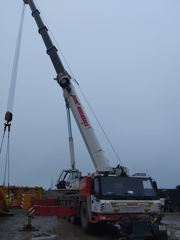 GROVE GMK5220 - موبايل كرين: صور 2 GROVE GMK5220 - موبايل كرين: صور 2