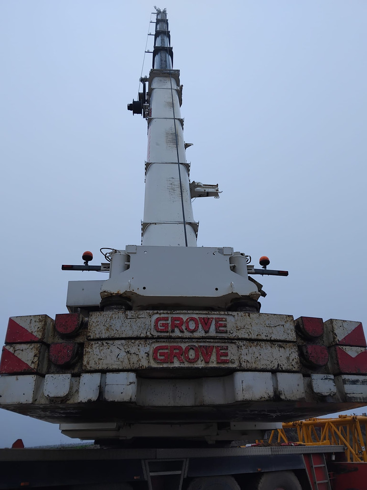 GROVE GMK5220 - موبايل كرين: صور 3 GROVE GMK5220 - موبايل كرين: صور 3