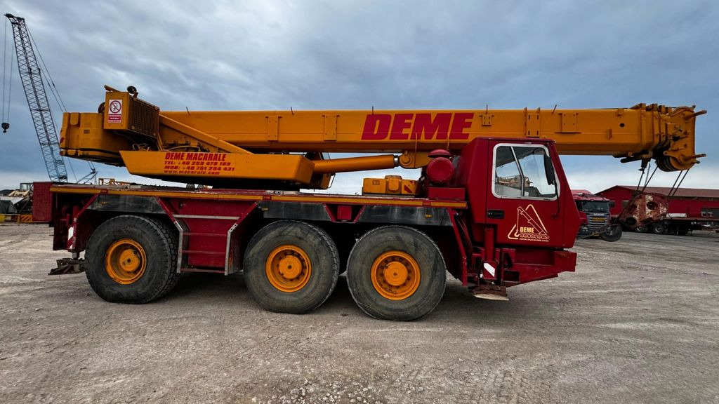 Grove GMK 3050 - رافعة لجميع التضاريس: صور 1 Grove GMK 3050 - رافعة لجميع التضاريس: صور 1