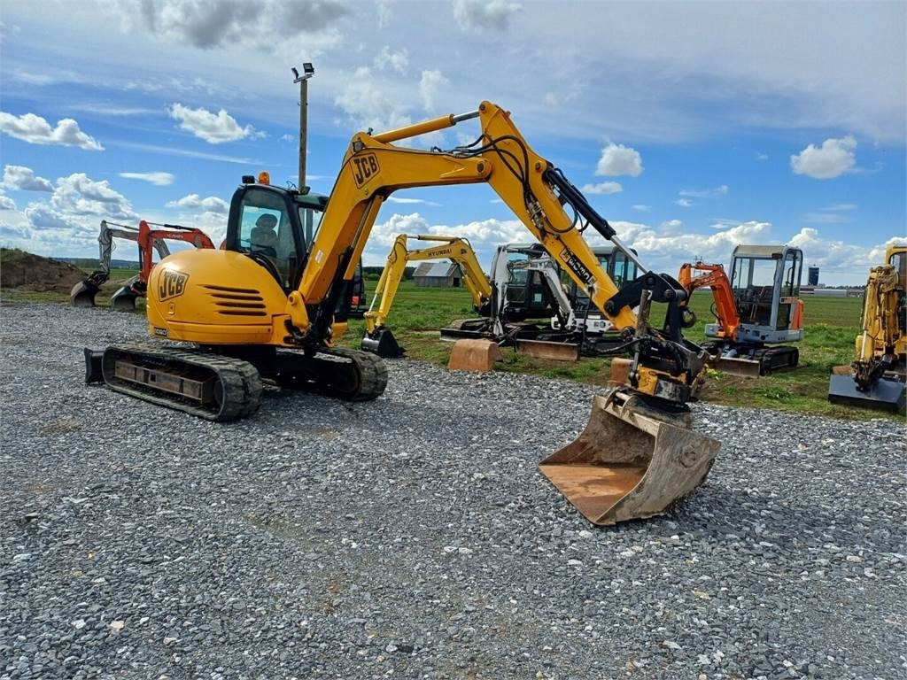 JCB 8080 Engconin pyörittäjällä - حفارة مصغرة: صور 5 JCB 8080 Engconin pyörittäjällä - حفارة مصغرة: صور 5