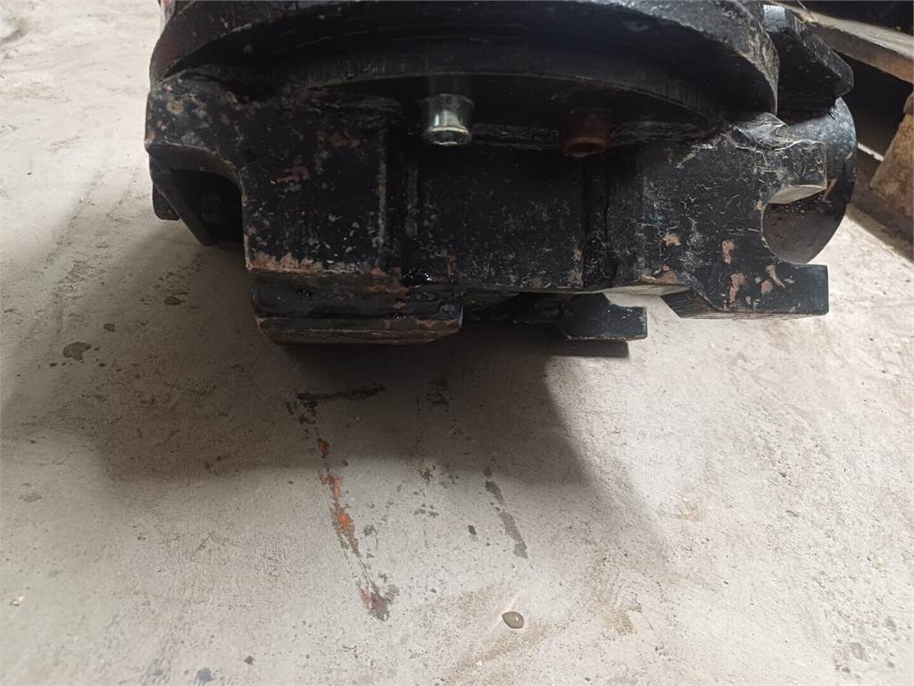 Kauhan pyörittäjä S30/S30 - مُلحق الحفار الدوار: صور 3 Kauhan pyörittäjä S30/S30 - مُلحق الحفار الدوار: صور 3