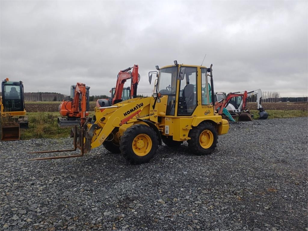 Komatsu WB70A Pyöräkuormaaja - اللودر بعجل: صور 1 Komatsu WB70A Pyöräkuormaaja - اللودر بعجل: صور 1