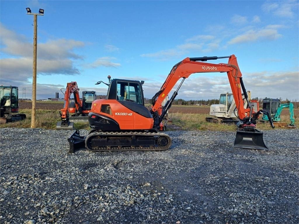 Kubota KX080-4a Pyörittäjällä - حفارة مصغرة: صور 5 Kubota KX080-4a Pyörittäjällä - حفارة مصغرة: صور 5