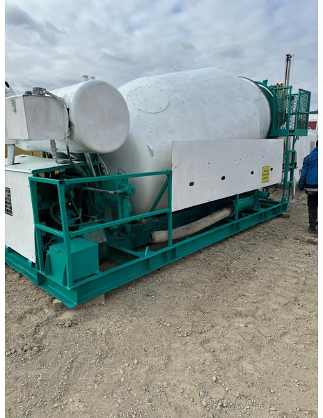 CIFA Concrete Mixer with own engine - خلاطه اسمنت: صور 1 CIFA Concrete Mixer with own engine - خلاطه اسمنت: صور 1