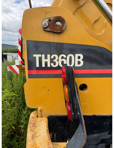 رافعة تلسكوبية Caterpillar TH360: صور 8