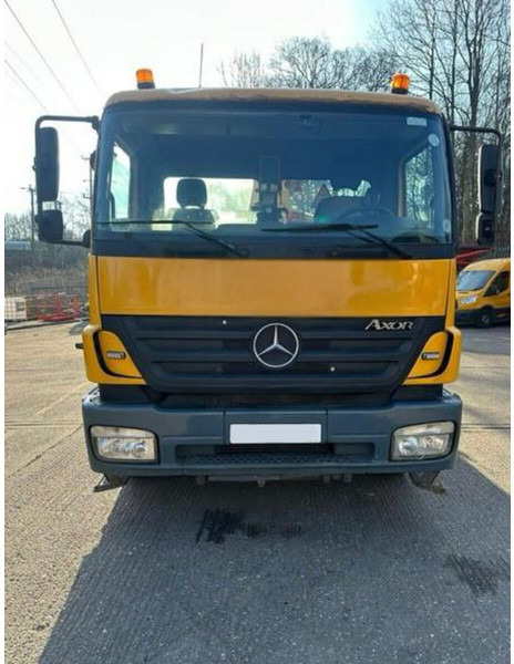 Mercedes-Benz Axor - مضخة خرسانة ثابتة: صور 2 Mercedes-Benz Axor - مضخة خرسانة ثابتة: صور 2