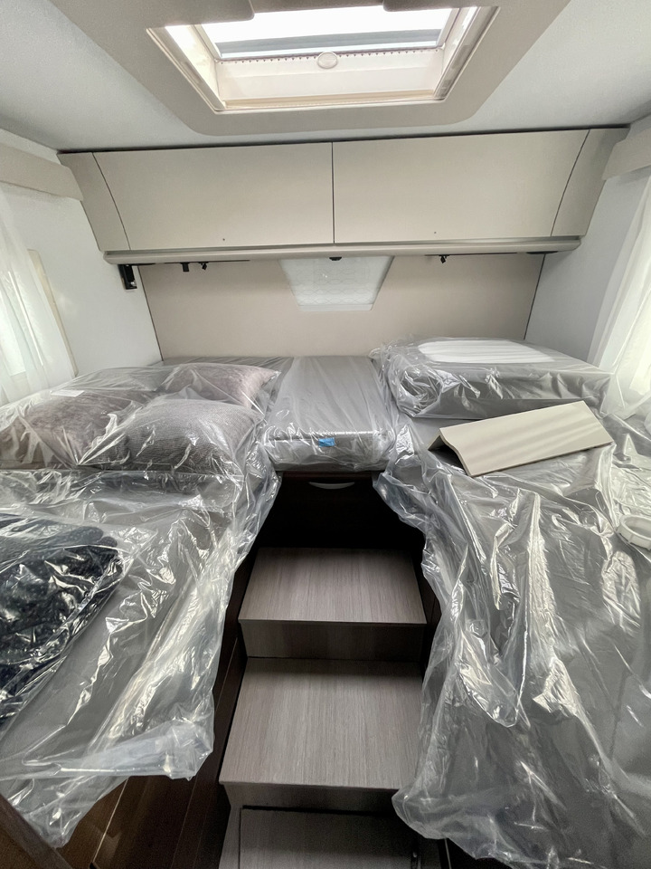 ADRIA Sonis Supreme - موتر هوم متكامل: صور 4 ADRIA Sonis Supreme - موتر هوم متكامل: صور 4