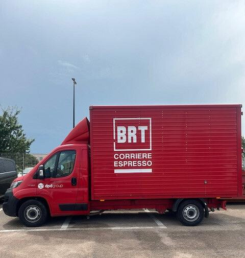 FIAT DUCATO MAXI TELAIO CON BOX IN LEGA 3800*2200* - الشاحنات الصغيرة صندوق مغلق: صور 1 FIAT DUCATO MAXI TELAIO CON BOX IN LEGA 3800*2200* - الشاحنات الصغيرة صندوق مغلق: صور 1