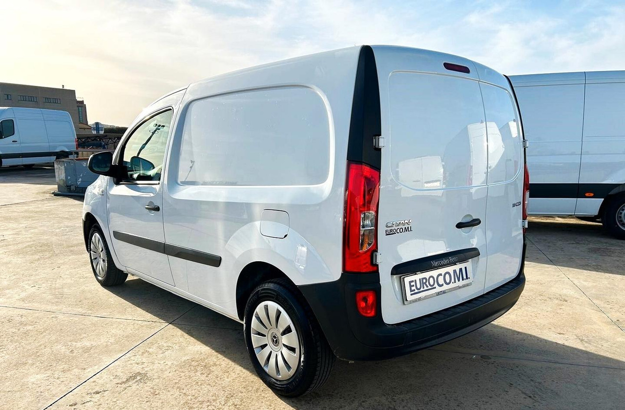 فان المدمجة Mercedes Benz Citan 111 cdi Long 3 posti: صور 6 فان المدمجة Mercedes Benz Citan 111 cdi Long 3 posti: صور 6