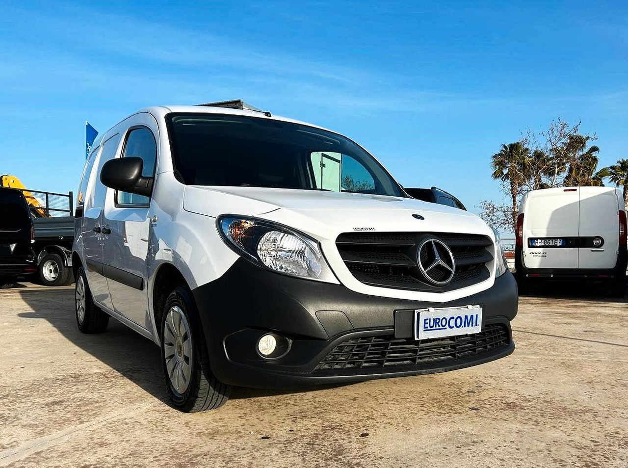 Mercedes Benz Citan 111 cdi Long 3 posti - فان المدمجة: صور 2 Mercedes Benz Citan 111 cdi Long 3 posti - فان المدمجة: صور 2