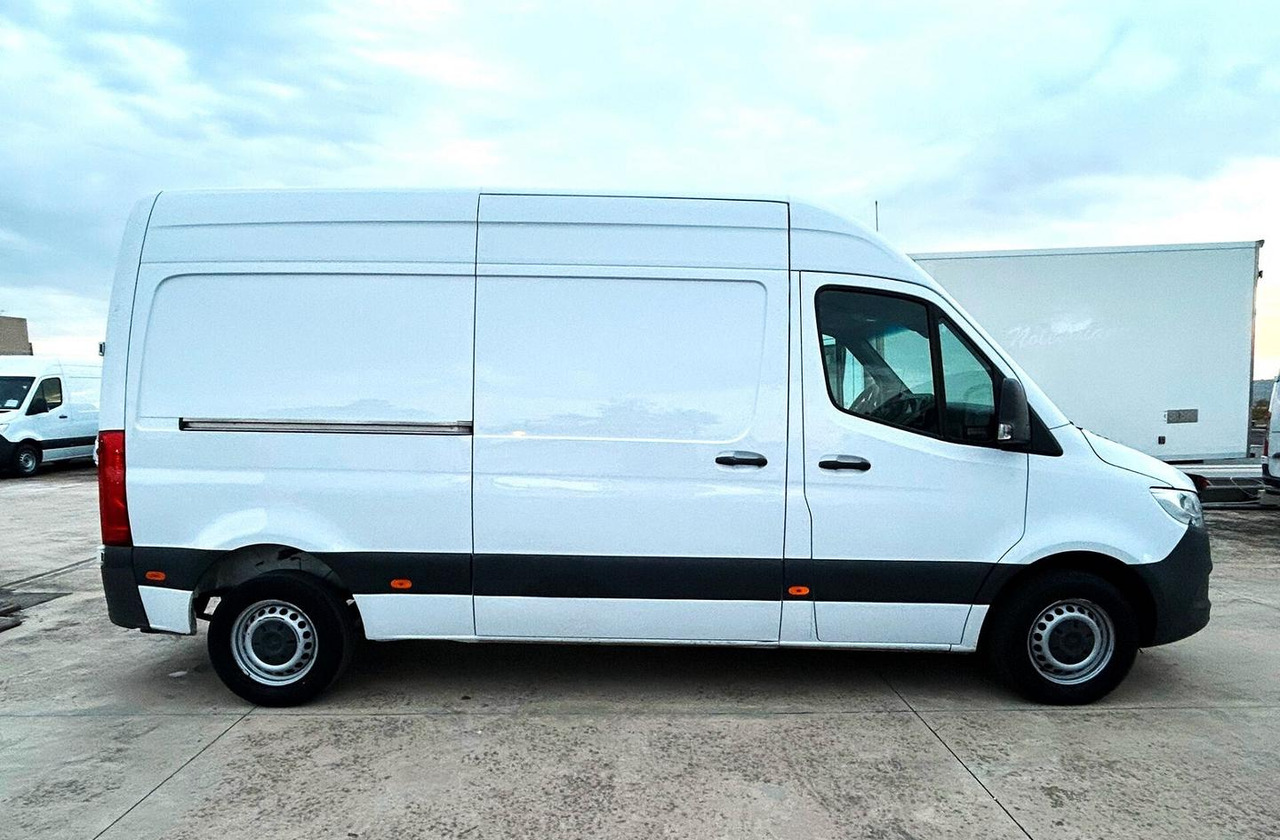 Mercedes Sprinter 314 cdi 37/35 L2H2 - فان: صور 4 Mercedes Sprinter 314 cdi 37/35 L2H2 - فان: صور 4