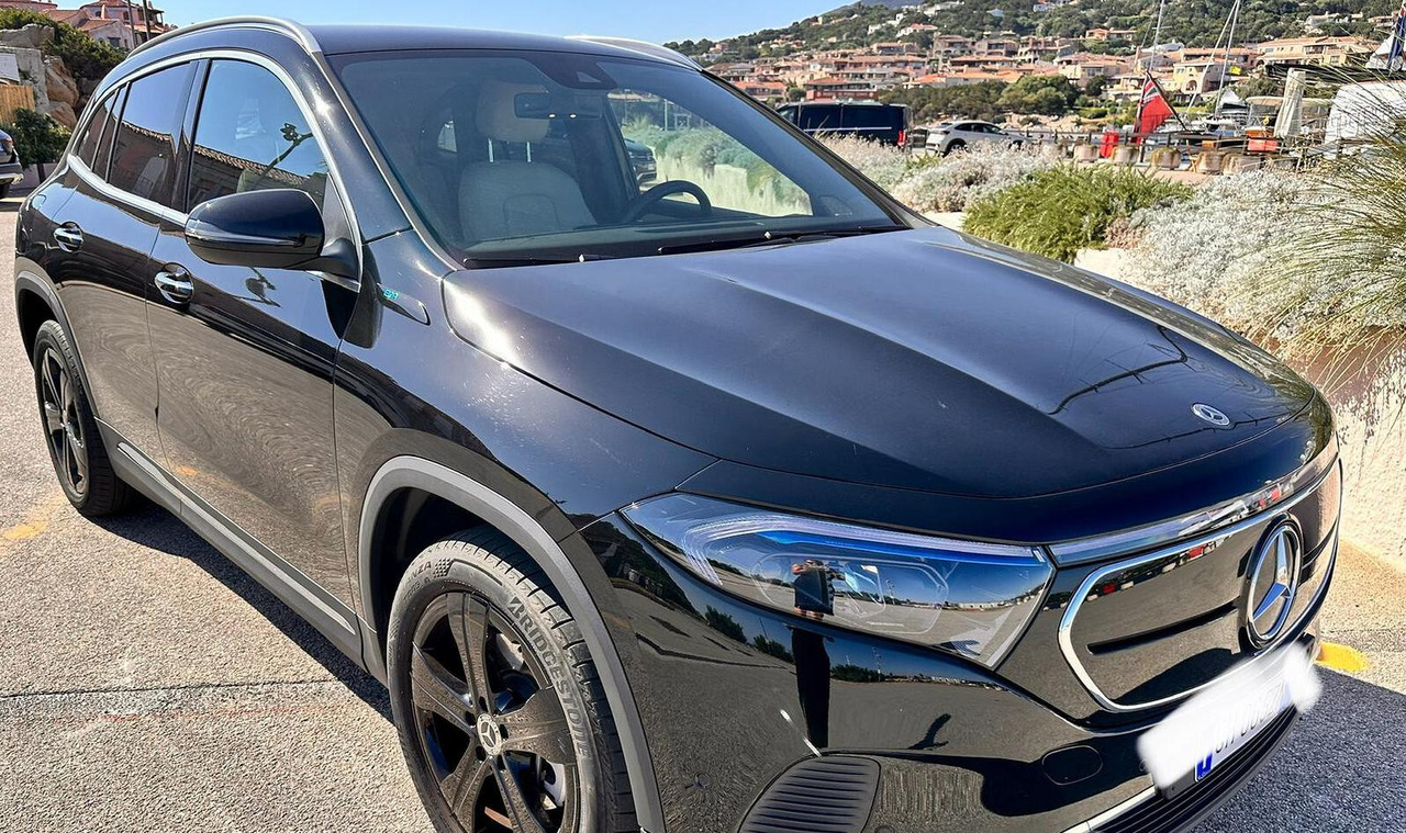 Mercedes-benz EQA 250 Sport Plus - سيارة: صور 2 Mercedes-benz EQA 250 Sport Plus - سيارة: صور 2