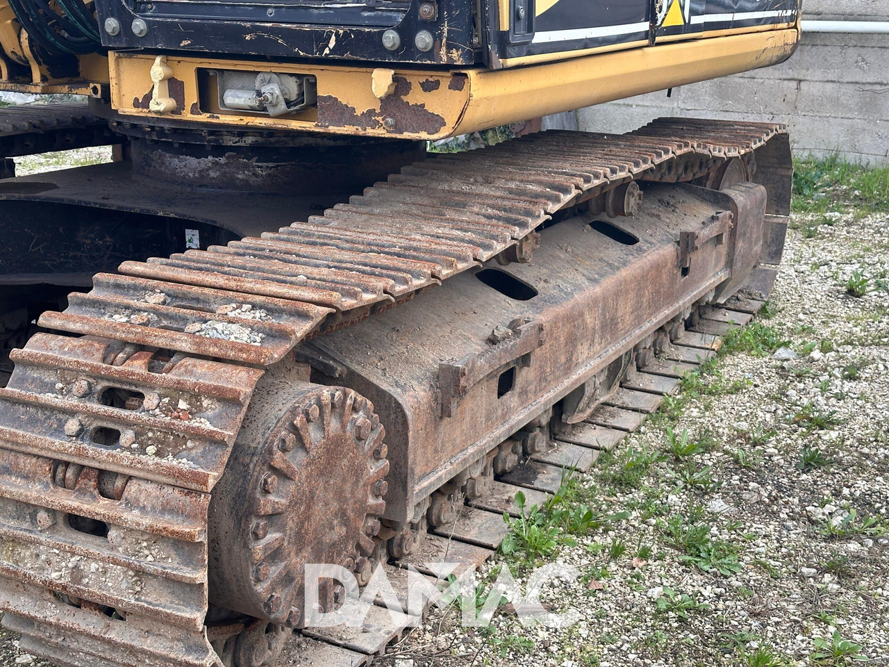 CAT 318B - حفارات زحافة: صور 3 CAT 318B - حفارات زحافة: صور 3