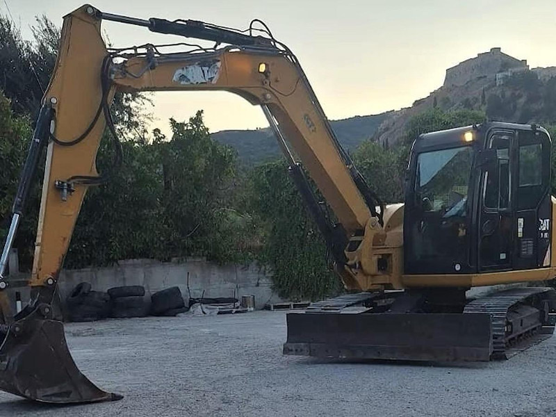 Caterpillar 308E - حفارة: صور 1 Caterpillar 308E - حفارة: صور 1