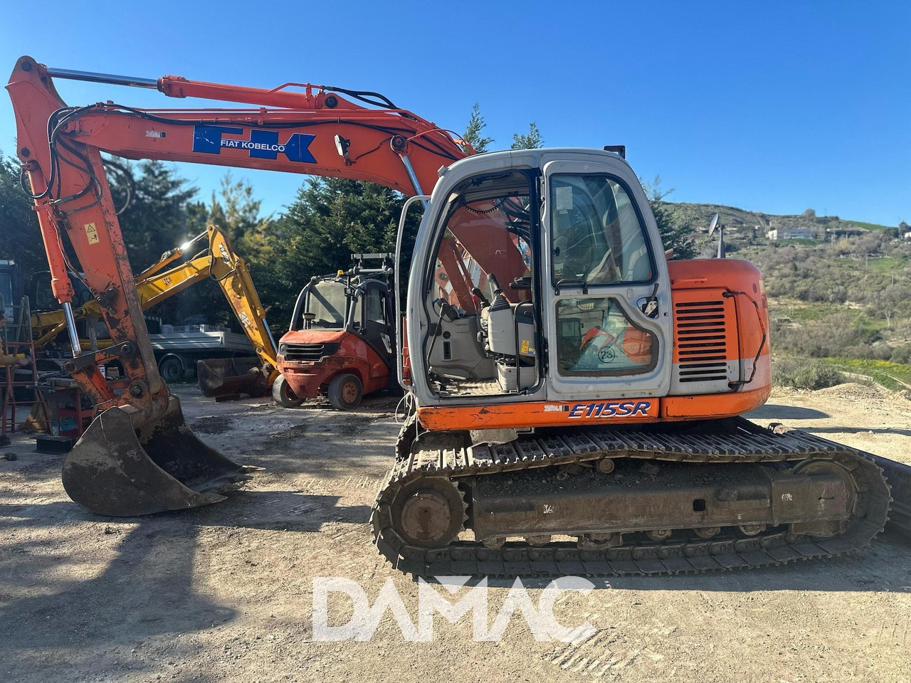 FIAT KOBELCO E115SR - حفارات زحافة: صور 2 FIAT KOBELCO E115SR - حفارات زحافة: صور 2