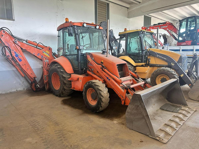 Fiat KOBELCO FB100.2 - حفار متعدد الاستخدام: صور 1 Fiat KOBELCO FB100.2 - حفار متعدد الاستخدام: صور 1